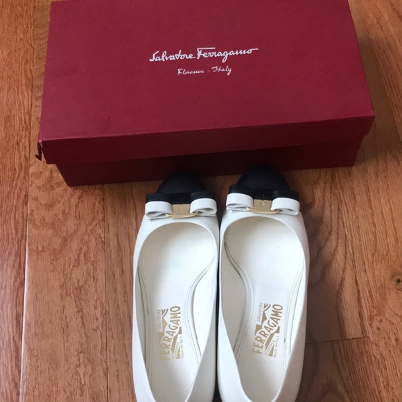 Shoes - Picture 3 of 6